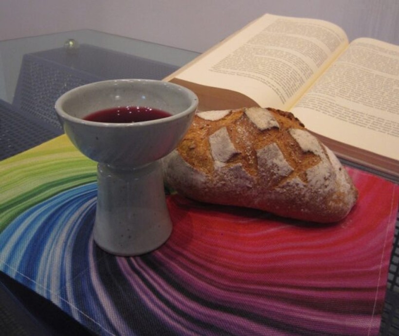 Gottesdienst mit Abendmahl in der Regenbogenkirche 
